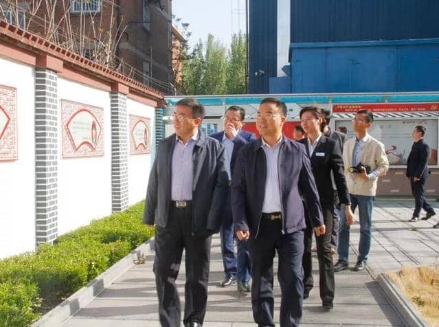 區(qū)委常委、區(qū)紀(jì)委書(shū)記、區(qū)監(jiān)委主任王慶峰調(diào)研天意機(jī)械