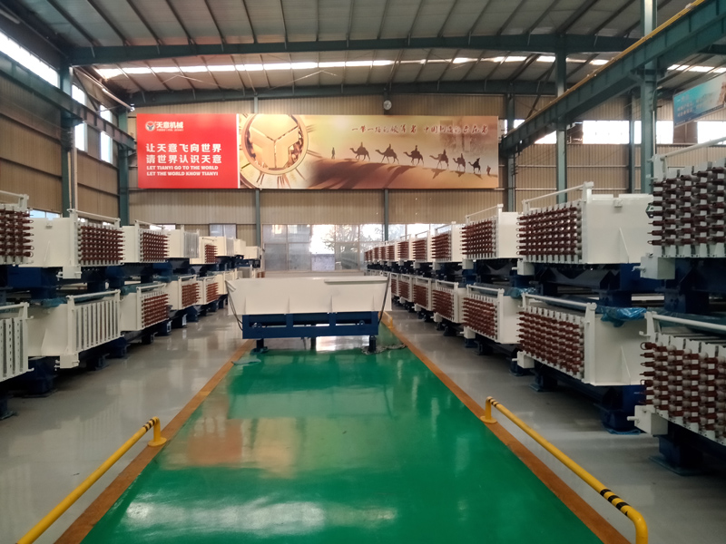 江西輕質(zhì)隔墻板機(jī)設(shè)備介紹，墻板機(jī)廠家