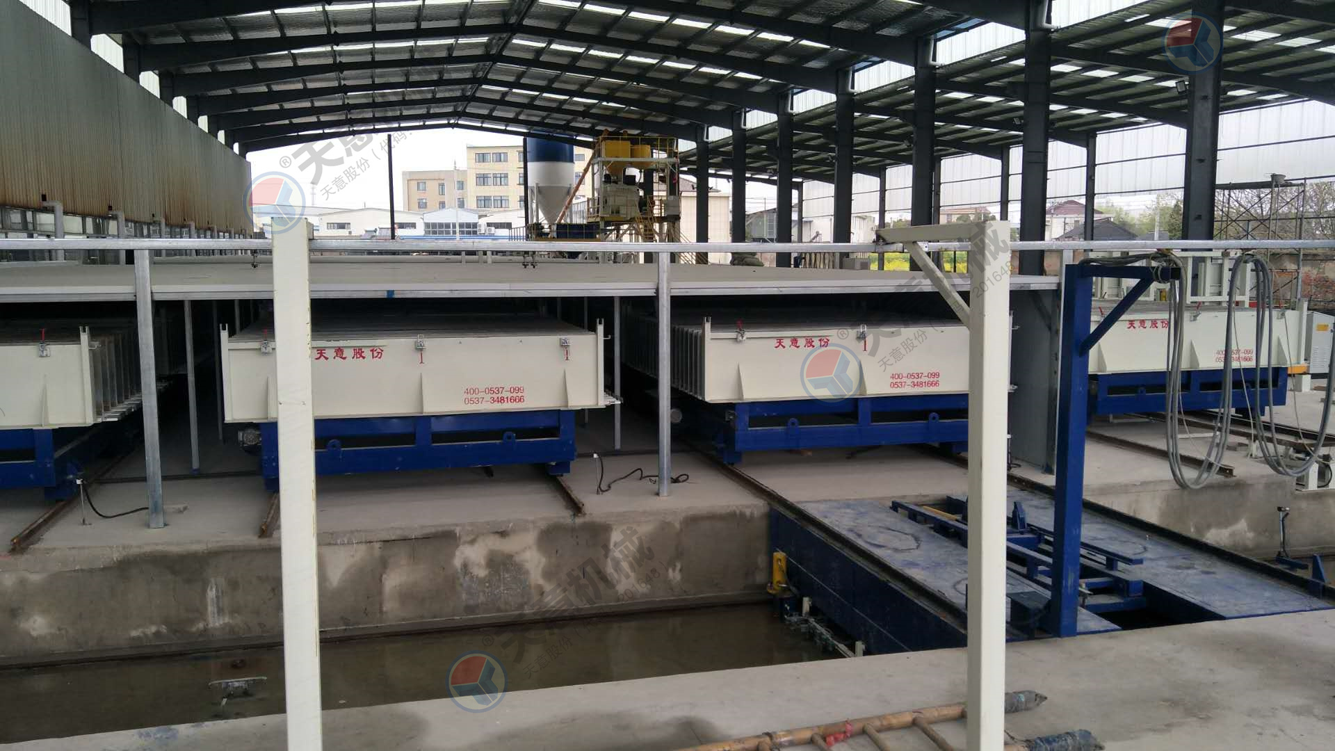 輕質(zhì)墻板機(jī)生產(chǎn)線自動配料機(jī)